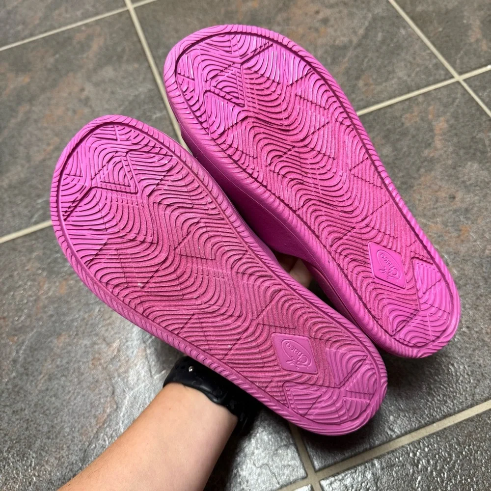 NEW Chaco Chillos Slides Kids Buckle Sandals Outskirt Fuchsia Pink 5 NWT